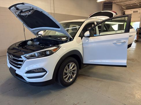 Used 2017 Hyundai Tucson SE FWD image 9