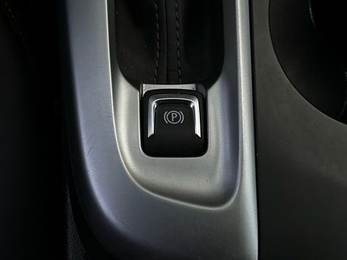 Used 2025 Buick Envista Preferred image 21