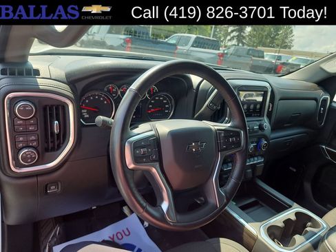 Certified 2022 Chevrolet Silverado 1500 RST w/ Redline Edition AWD/4WD image 13