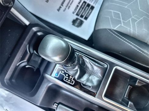 Used 2023 Toyota Tacoma TRD Sport image 23