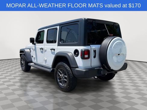 Used 2025 Jeep Wrangler Unlimited Sport AWD/4WD image 7