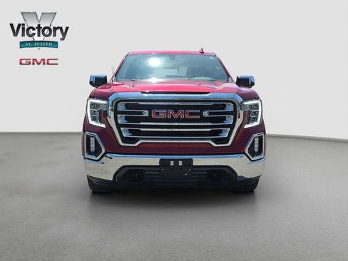 Used 2022 GMC Sierra 1500 SLT w/ X31 Off-Road Package AWD/4WD image 2