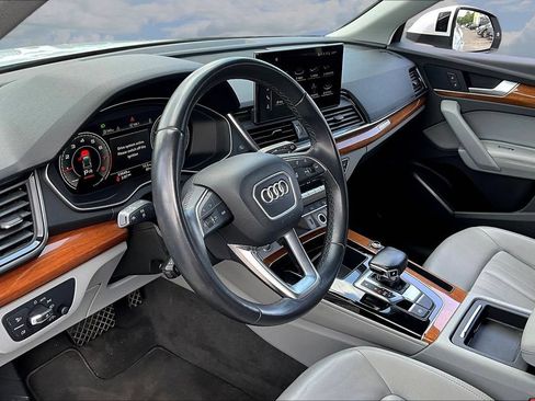 Used 2022 Audi Q5 2.0T Premium Plus AWD/4WD image 17
