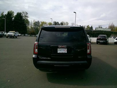Used 2016 GMC Yukon XL SLT