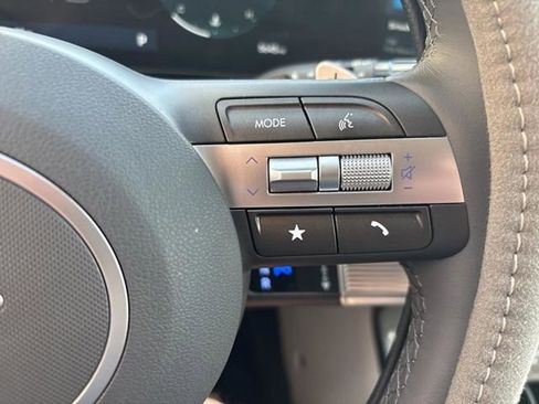 Used 2026 Hyundai Kona SEL Premium AWD/4WD image 12