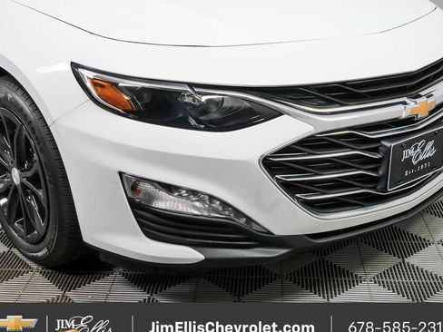 Used 2024 Chevrolet Malibu LT FWD image 34