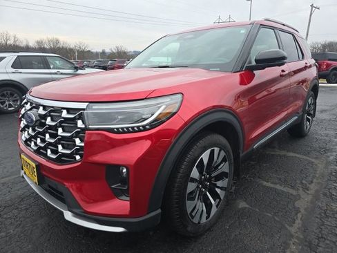 Used 2025 Ford Explorer Platinum w/ LUX Leather Package image 3