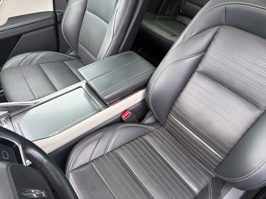 Used 2024 Lincoln Nautilus Reserve w/ Equipment Group 202A AWD/4WD image 19