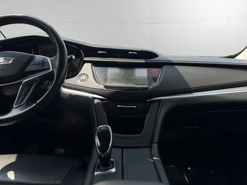 Used 2019 Cadillac XT5 Luxury AWD/4WD image 13