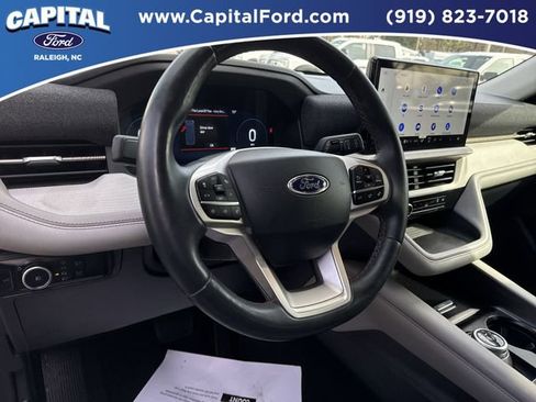 Certified 2025 Ford Explorer Active w/ Active Comfort Package image 23