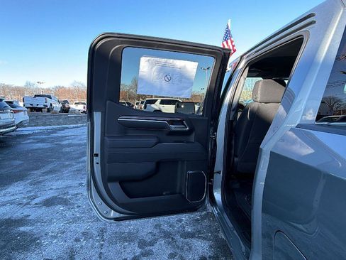 New 2026 GMC Sierra 1500 Elevation image 31