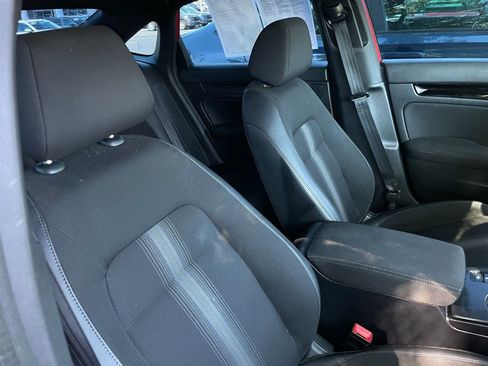 Used 2025 Honda Civic Sport image 31