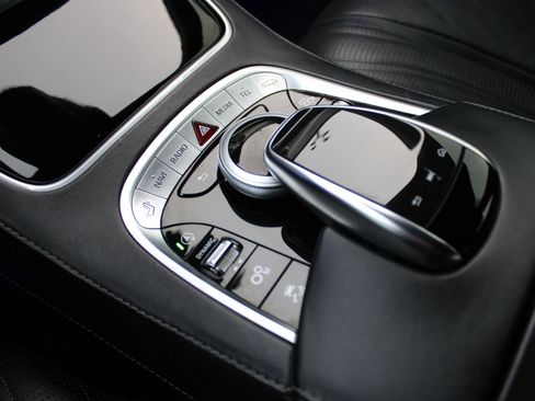 Used 2019 Mercedes-Benz S 63 AMG S 63 AMG Sedan 4D image 18