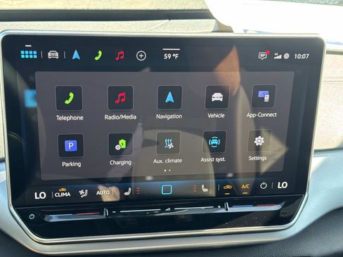 New 2026 Volkswagen ID.4 Pro image 28