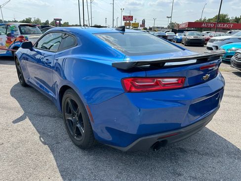 Used 2017 Chevrolet Camaro LT w/ Technology Package RWD image 27