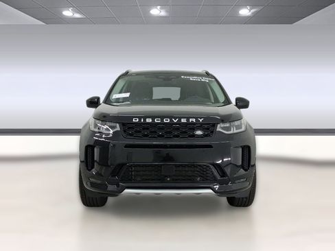Used 2025 Land Rover Discovery Sport S image 6