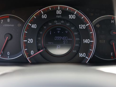 Used 2017 Honda Accord Sport image 47