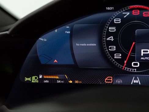 Used 2024 Ferrari Roma Spider image 76