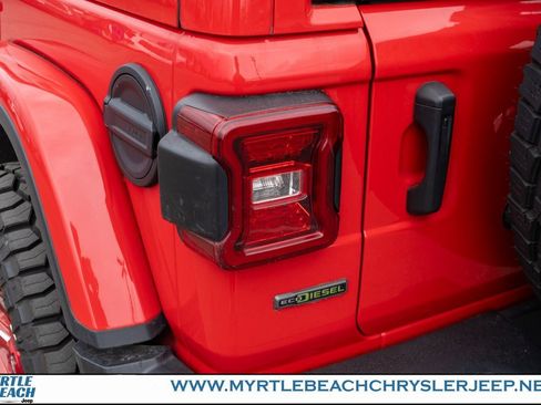 Used 2023 Jeep Wrangler Unlimited Rubicon w/ LED Lighting Group image 12