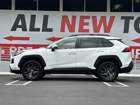 Used 2024 Toyota RAV4 Adventure AWD/4WD image 2