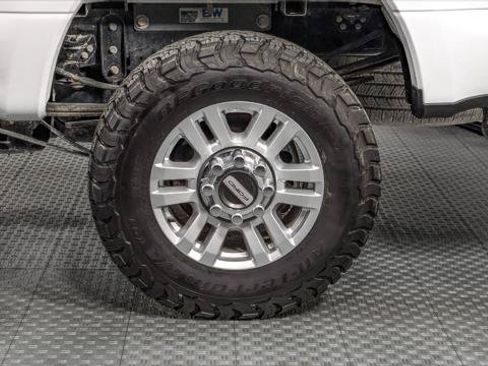 Used 2019 Ford F250 XL w/ STX Appearance Package AWD/4WD image 33