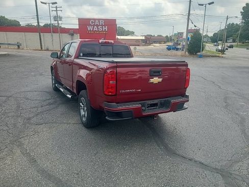 Used 2017 Chevrolet Colorado Z71 AWD/4WD image 4