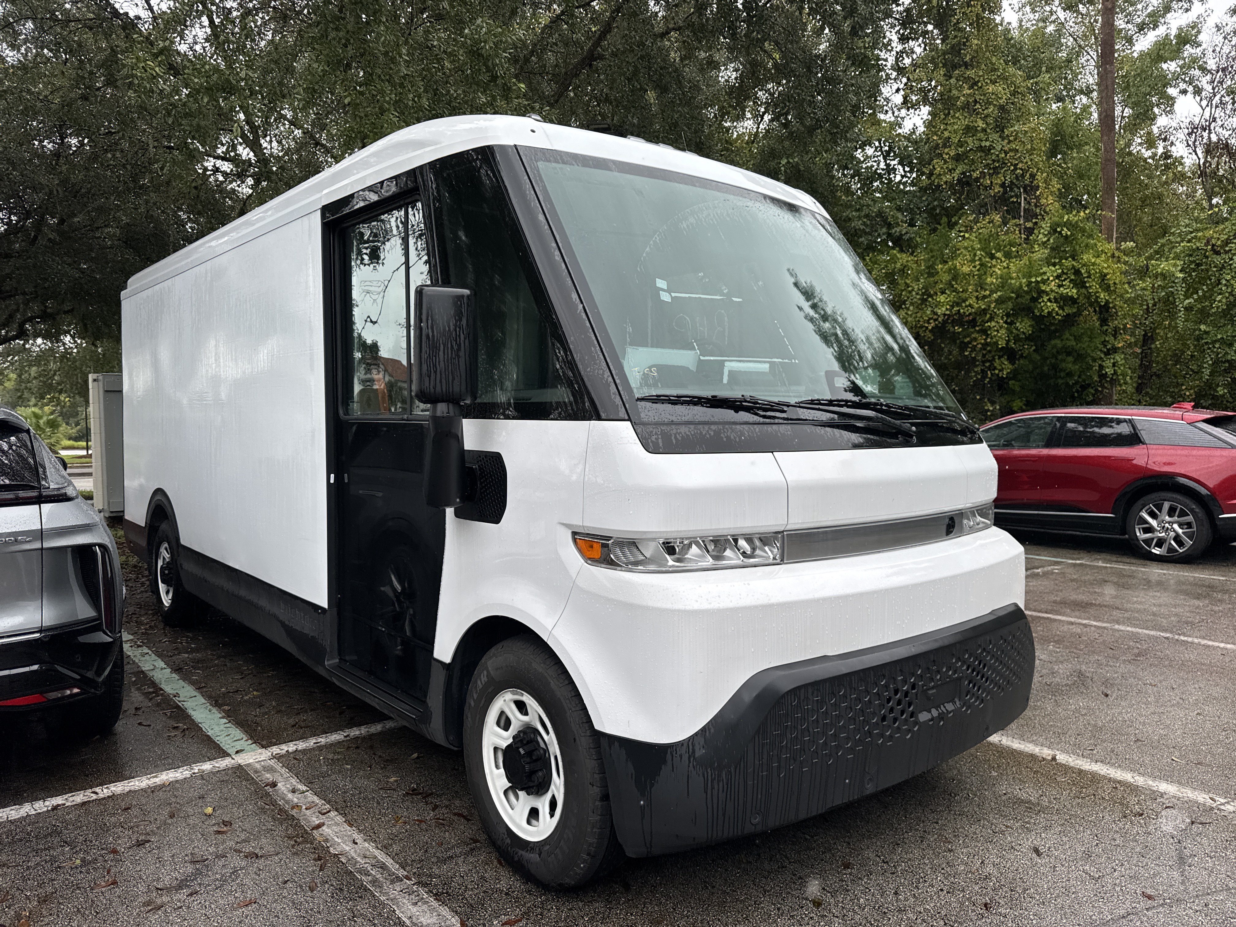 Used 2024 Chevrolet Brightdrop 600 w/ Commercial Equipment Package AWD/4WD image 4
