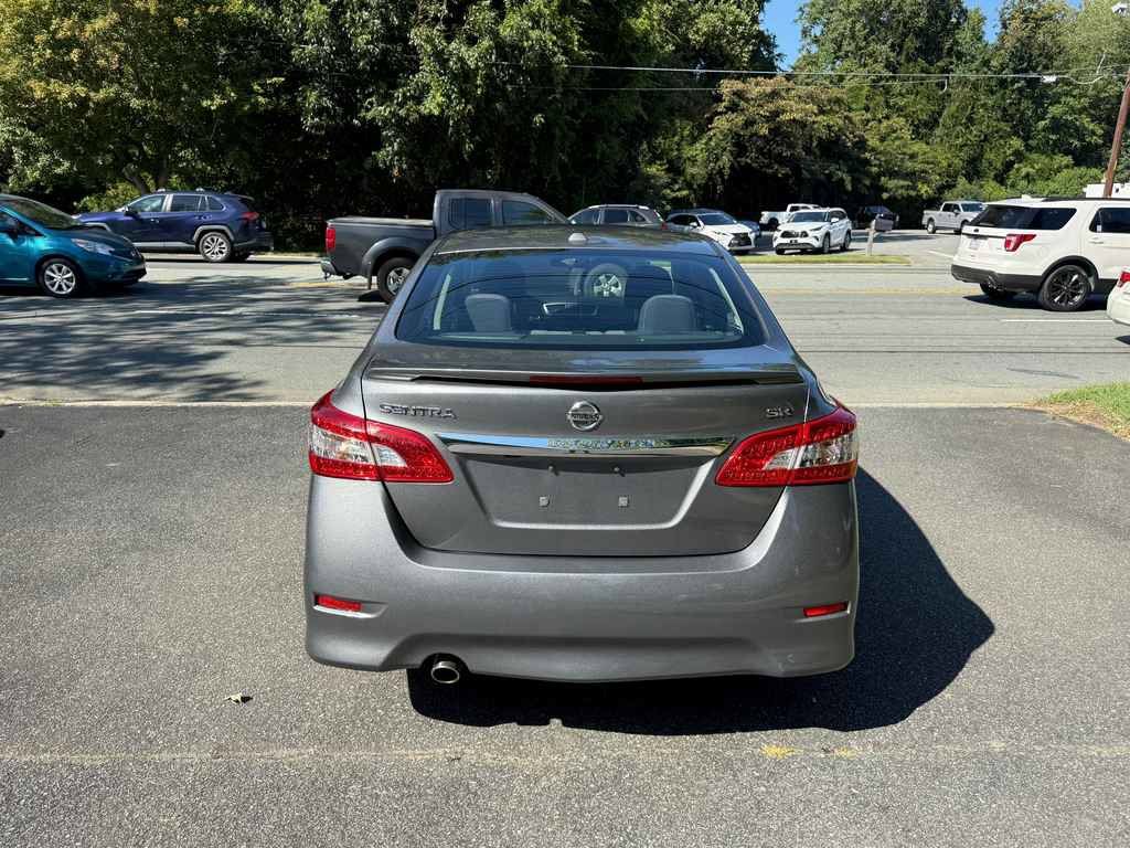 Used 2015 Nissan Sentra SR FWD image 6