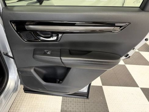 Used 2026 Honda CR-V EX-L image 25