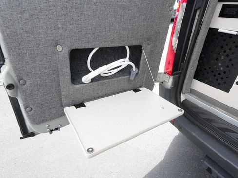 Used 2022 Mercedes-Benz Sprinter 144 Cargo image 42