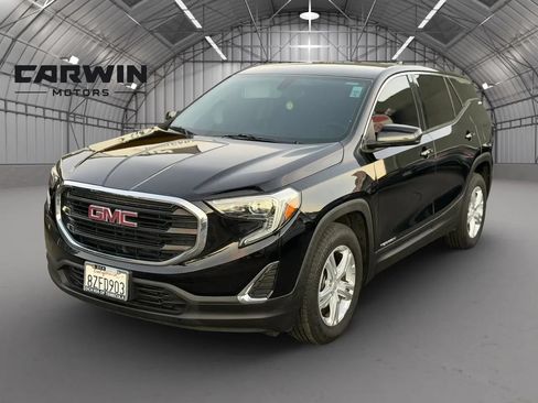 Used 2018 GMC Terrain SLE FWD image 2