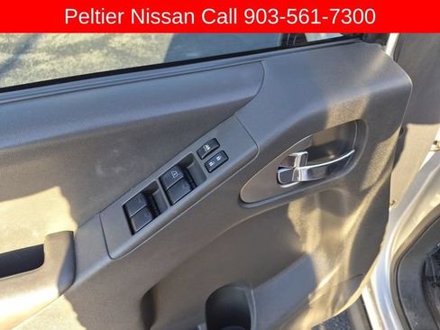 Used 2018 Nissan Frontier PRO-4X AWD/4WD image 20