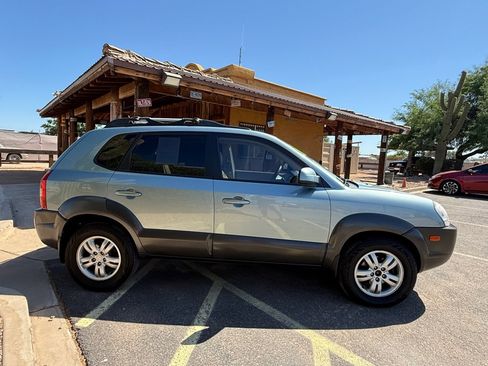 Used 2007 Hyundai Tucson SE FWD image 9