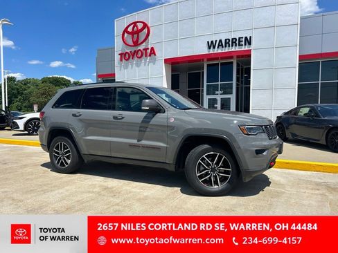 Used 2020 Jeep Grand Cherokee Trailhawk w/ Trailhawk Luxury Group AWD/4WD image 1