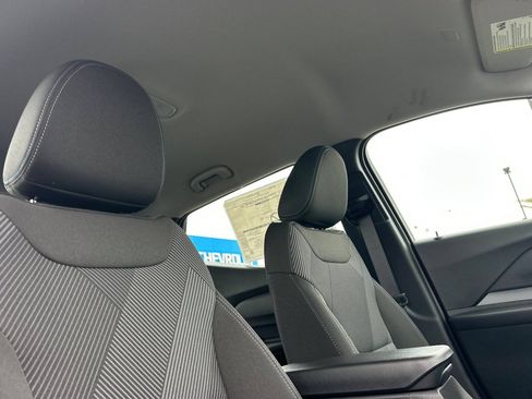 New 2027 Chevrolet Bolt LT w/ Comfort Package FWD image 17
