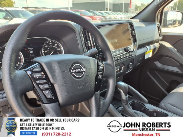 New 2027 Nissan Frontier SV w/ Tow Package AWD/4WD image 4