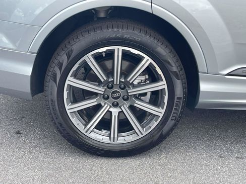 Certified 2023 Audi Q7 2.0T Premium Plus w/ Premium Plus Package AWD/4WD image 10