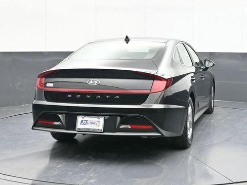 Used 2021 Hyundai Sonata SE image 12