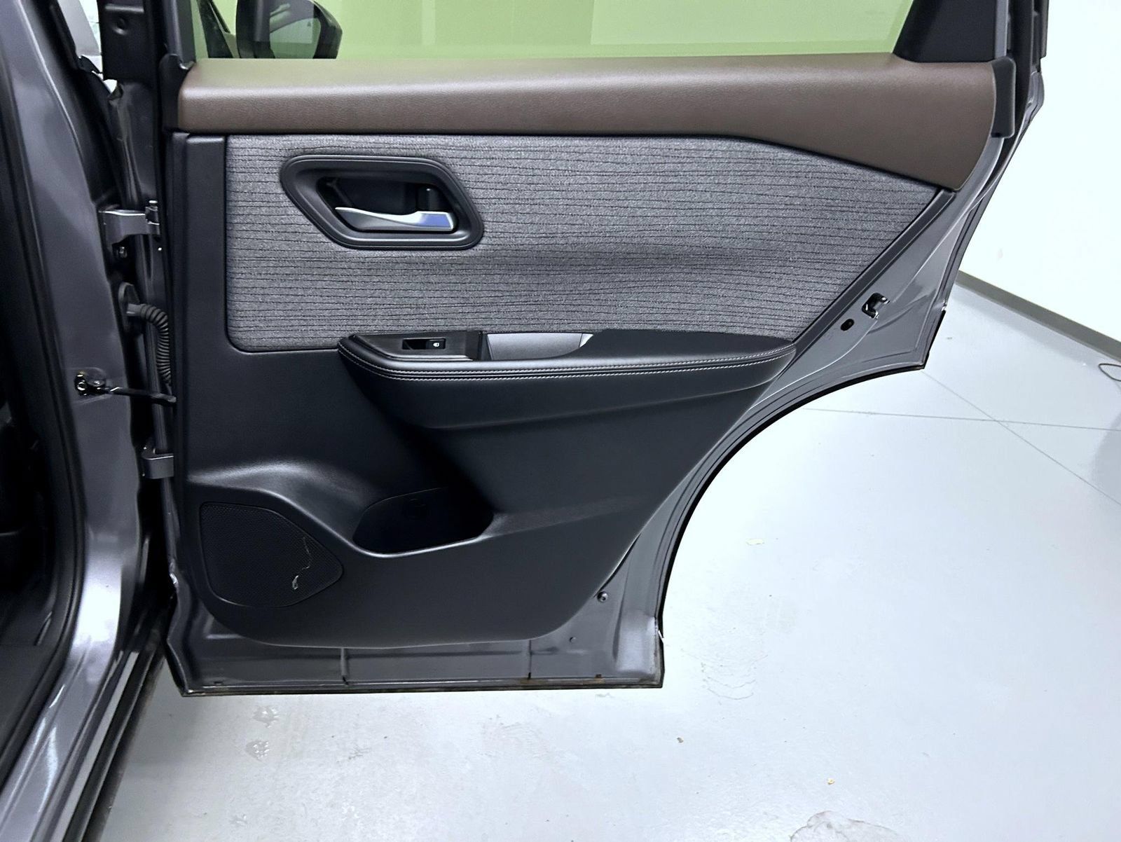 Certified 2023 Nissan Rogue SV AWD/4WD image 17
