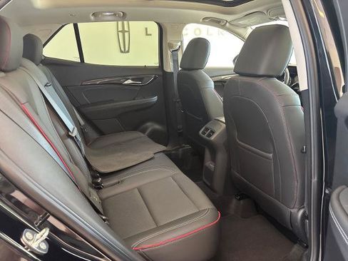 Used 2022 Buick Envision Essence w/ Technology Package I FWD image 8
