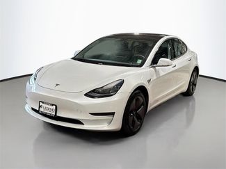 Used 2019 Tesla Model 3 Long Range image 1