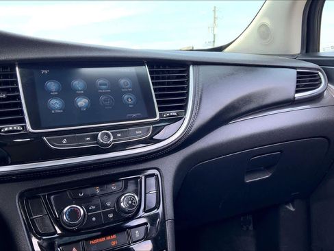 Used 2018 Buick Encore Preferred image 34