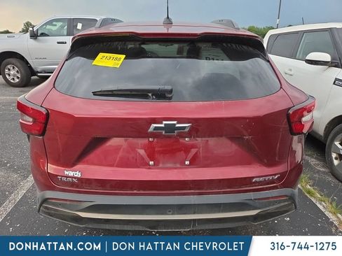 Used 2024 Chevrolet Trax ACTIV w/ Driver Confidence Package FWD image 10