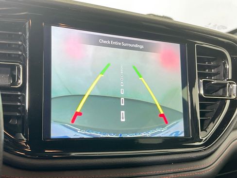 Used 2023 Dodge Durango GT image 14