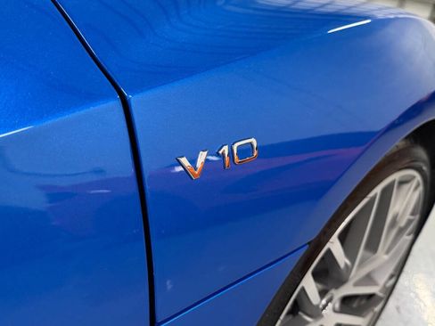 Used 2017 Audi R8 V10 plus w/ Full Leather Package image 4