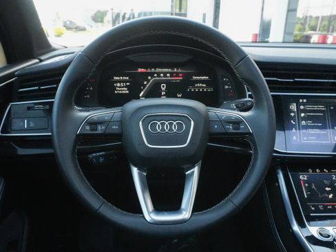 Used 2025 Audi Q7 3.0T Prestige w/ Prestige Package AWD/4WD image 15