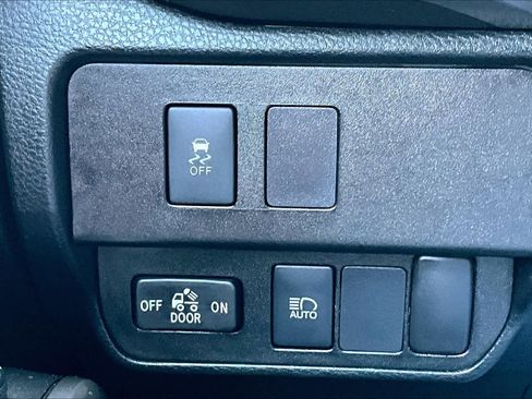 Used 2021 Toyota Tacoma SR5 image 35