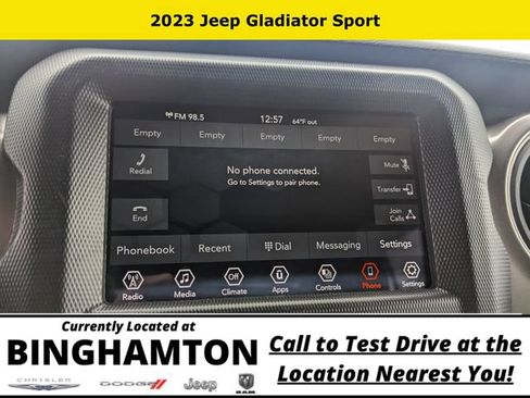 Used 2023 Jeep Gladiator Sport AWD/4WD image 17