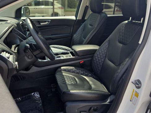 Used 2024 Ford Edge Titanium w/ Equipment Group 301A AWD/4WD image 5