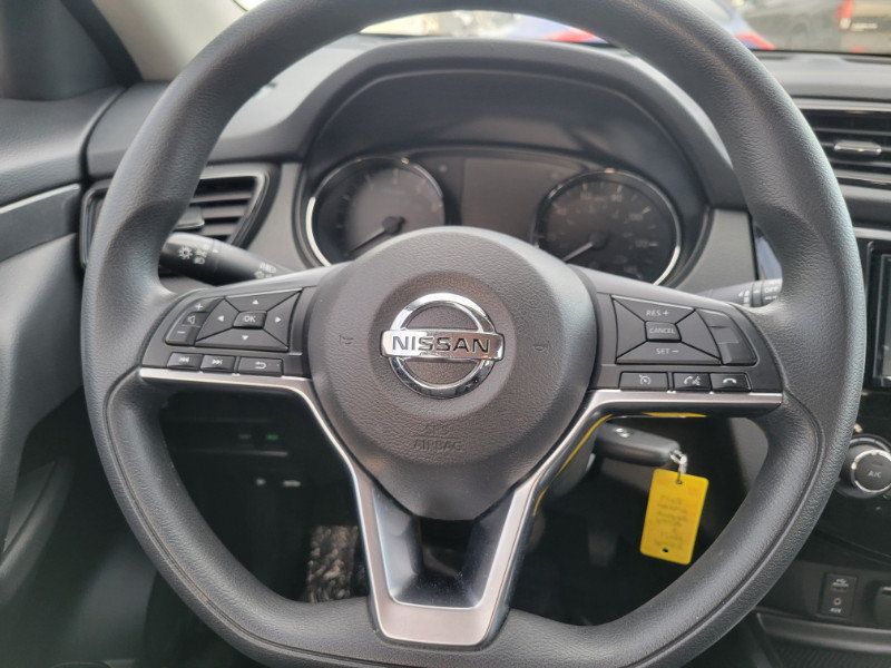 Used 2017 Nissan Rogue S FWD image 33